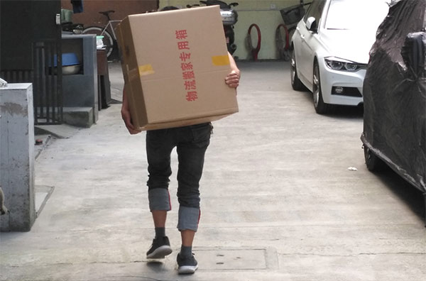 找正規(guī)的搬家公司